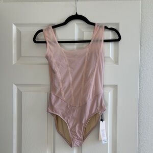 Bodile SOFIA LEOTARD | SIGNATURE Camellia Bon Bon S/M new with tags